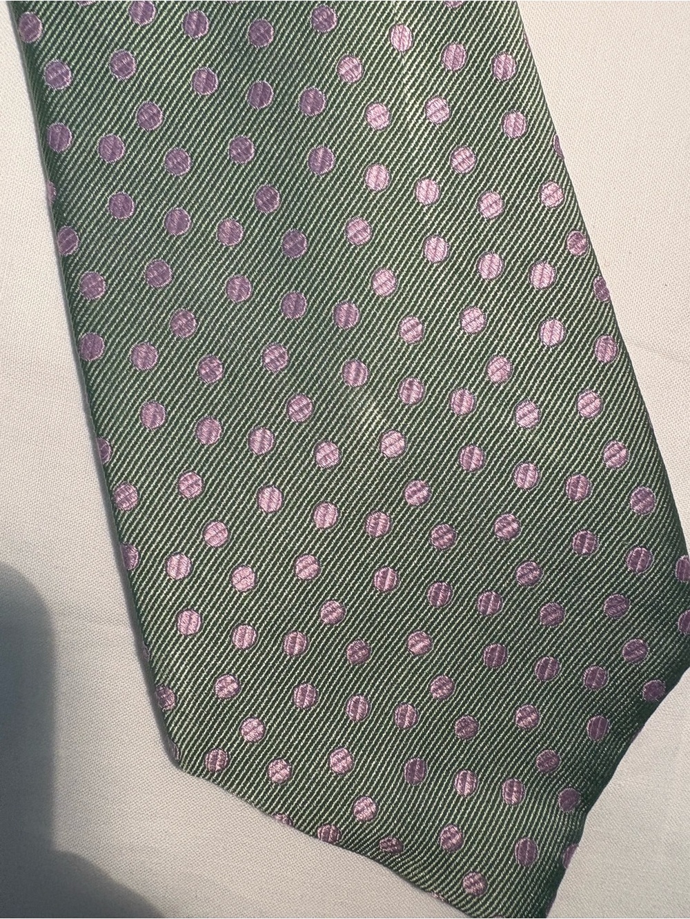 Vineyard Vines Pastel Green Tie Pink Polka Dots 100% Silk